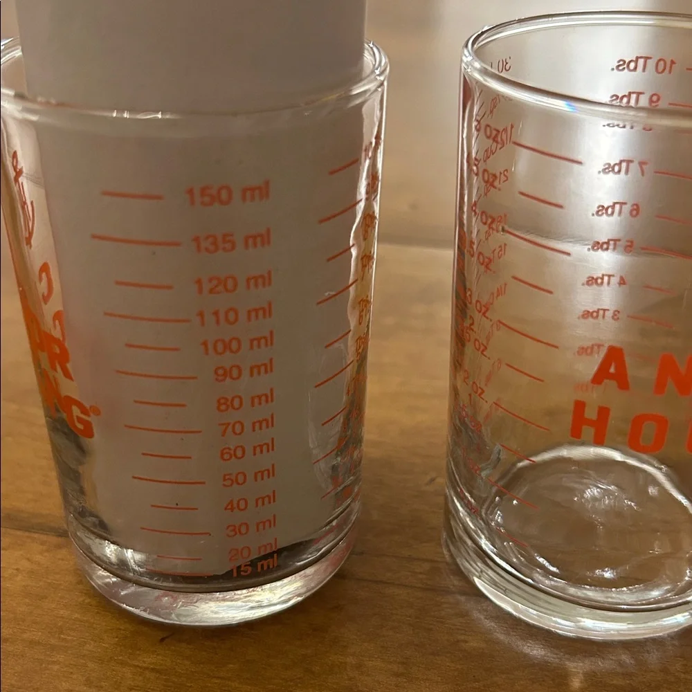 Anchor Hocking Measuring Glasses, Set of 2